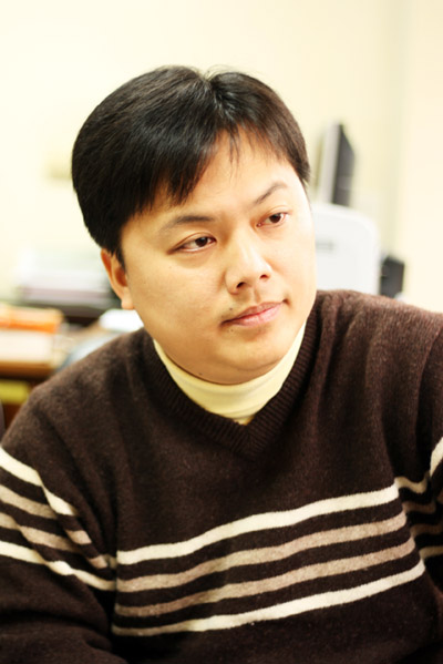 Ilan OIU Director Dr. Chen