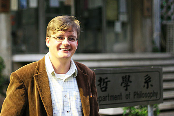 Dr. Wim De Reu魏家豪, Assistant Professor at Department of Philosophy