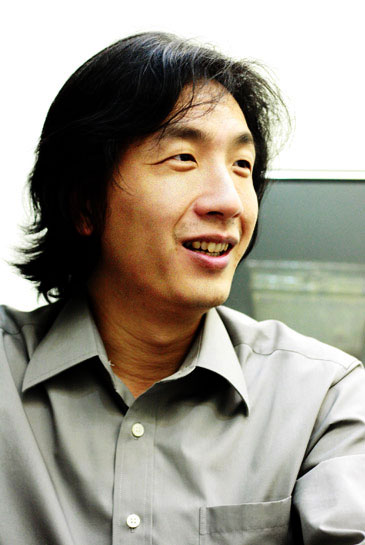 Dr. Jer-Ming Hu 胡哲明