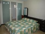 apartments and roommates