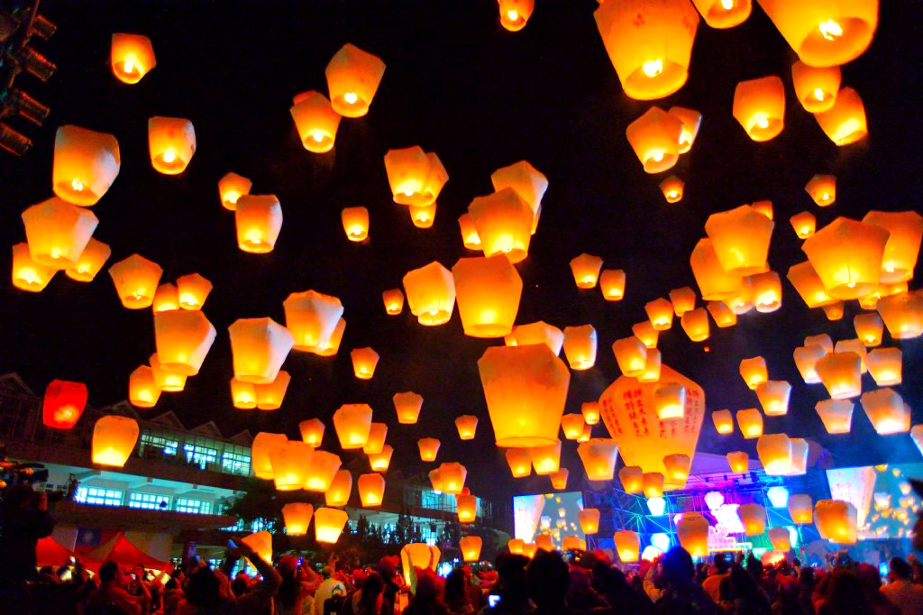 chinese-sky-lanterns.jpg