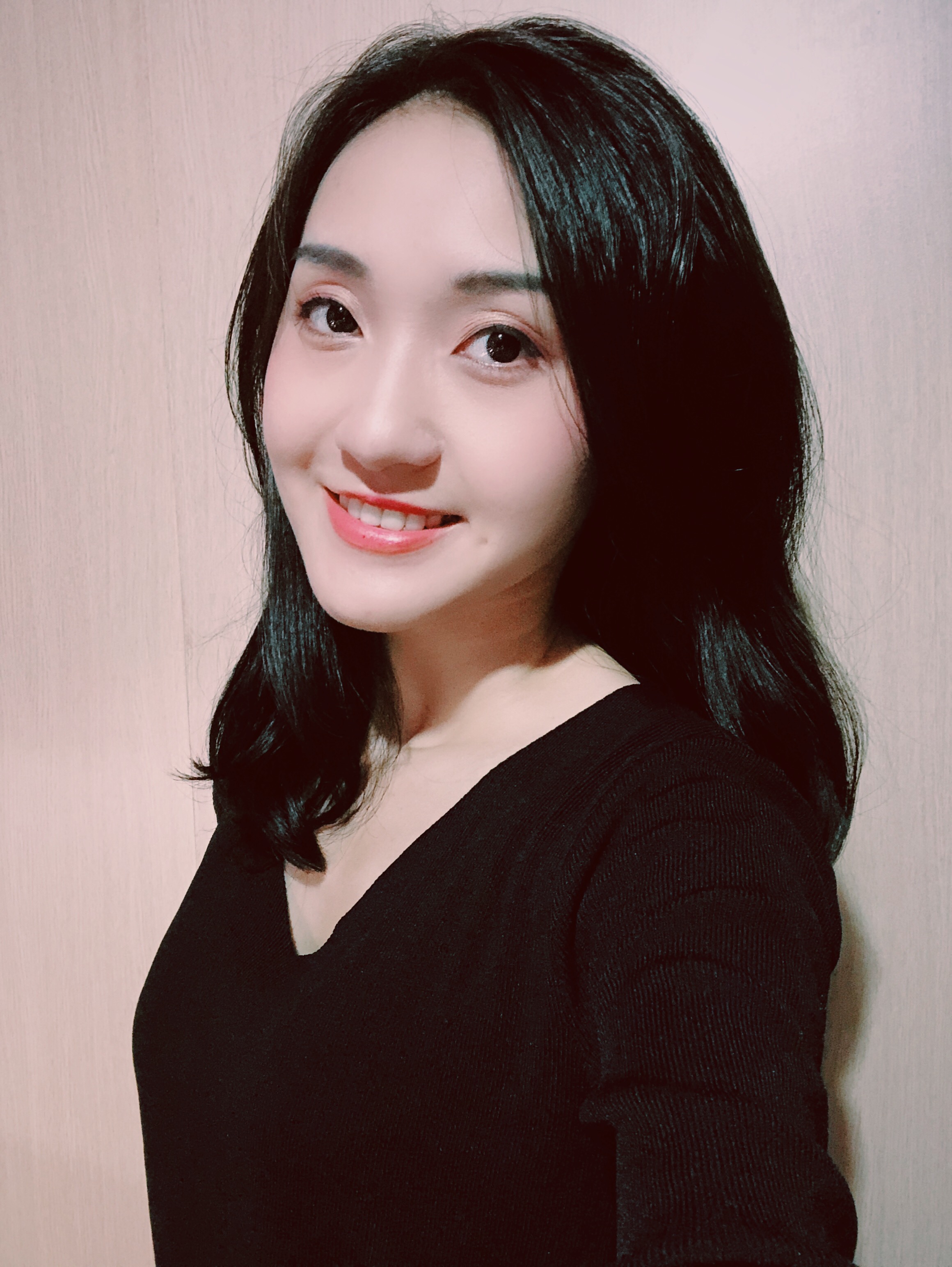 Teaching English and Living in Taiwan, Mandarin tutor  image