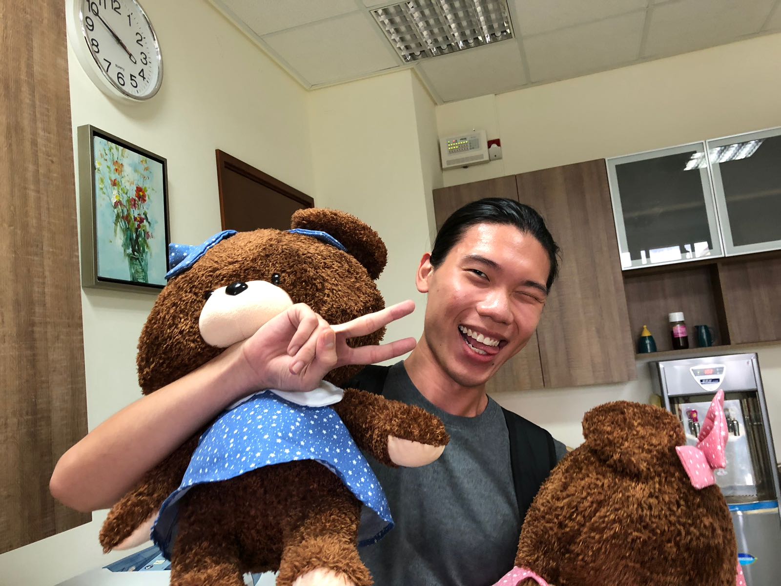 Teaching English and Living in Taiwan, English Tutor image