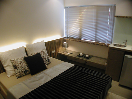 Teaching English and Living in Taiwan Apartments for One Person, Elegantly designed studio with kitchen and bathroom near MRT, NTNU, NTUST, NCCU, NTUE, TMU, PCCU image