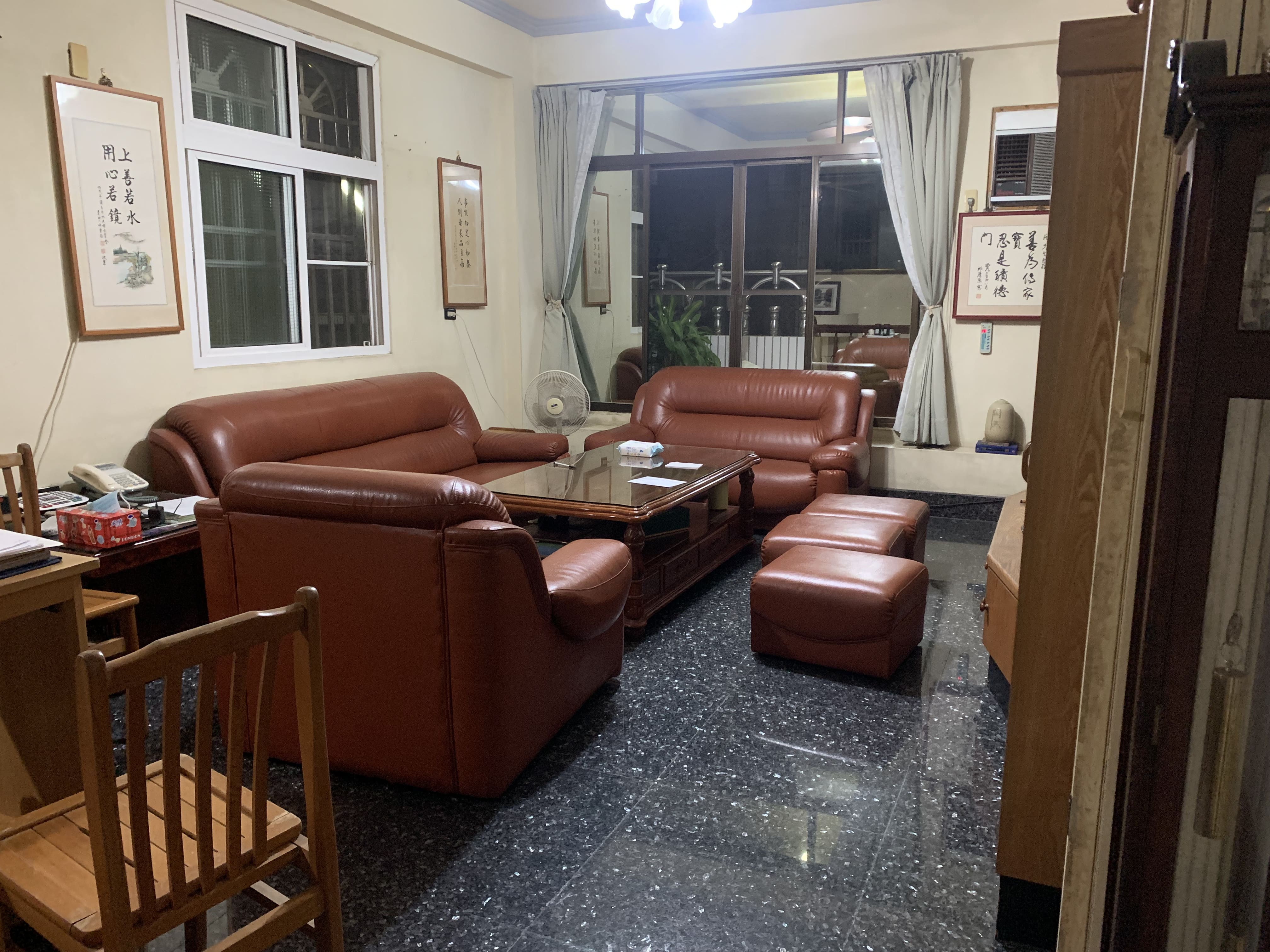 Teaching English and Living in Taiwan Houses for One Family, [Just come and live] Beautiful and Big house with furniture and equipment image