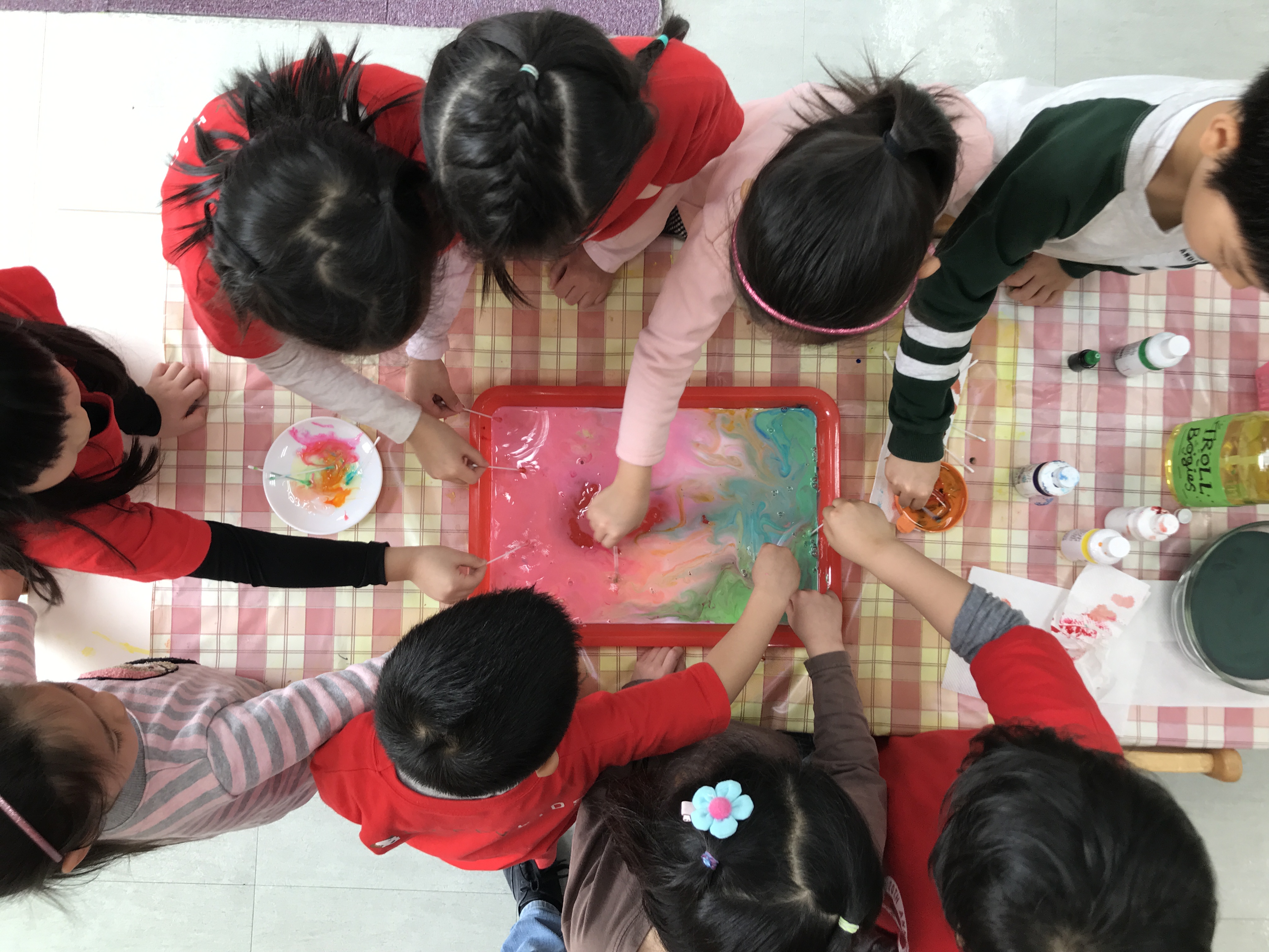 Teaching English and Living in Taiwan, Excellent Program and Professional Environment seeking Qualified Full-time Teacher  image