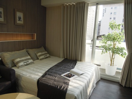 Teaching English and Living in Taiwan Apartments to Share, Elegantly Designed room and studio room in MuZha , close to NCCU, NTU, NTUST, TMU, with elevator, private balcony image