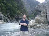 Teaching English and Living in Taiwan, Exprienced, qualified English tutor image