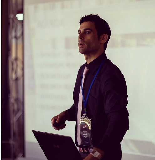 Teaching English and Living in Taiwan, Professional Language Tutor image