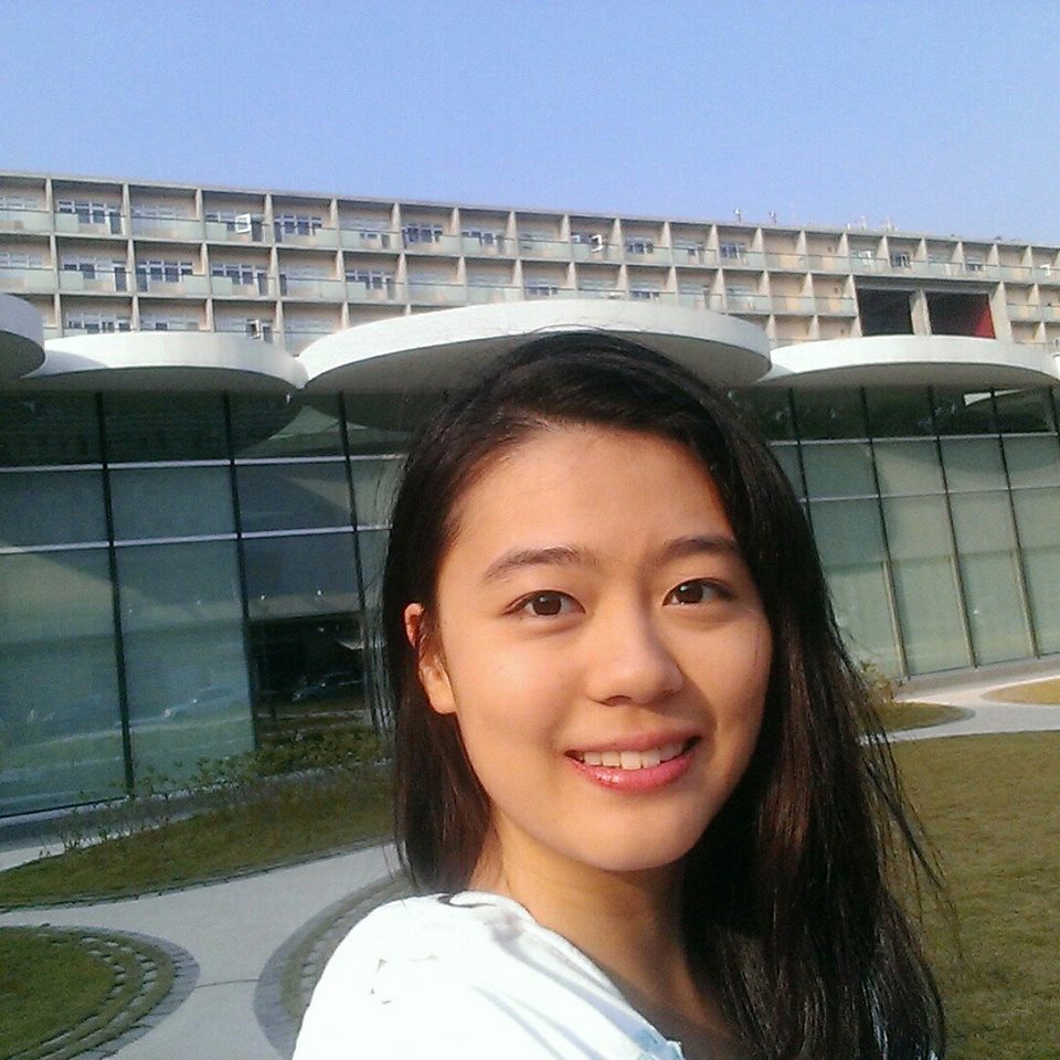 Teaching English and Living in Taiwan, NTU student, native speaker image