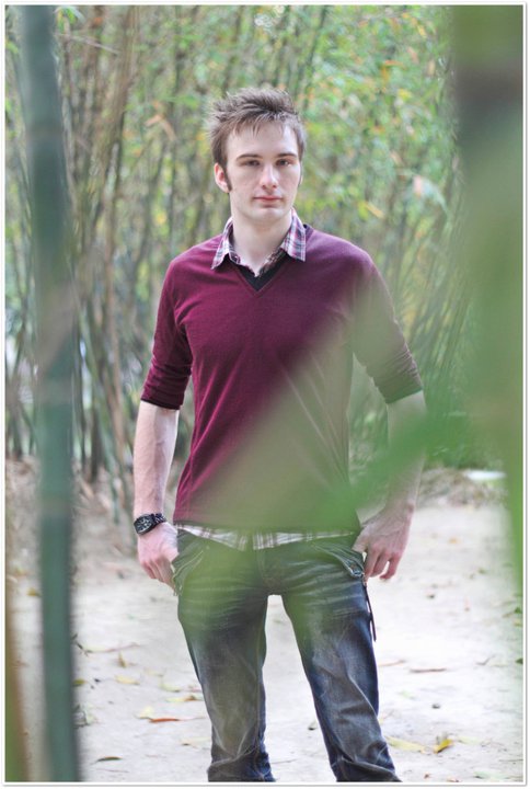 Teaching English and Living in Taiwan, English and Communication Tutor image